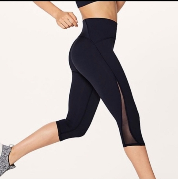 Lululemon Train Times High Rise Crop Full-On Luxtreme Black sz.4 - Picture 2 of 15